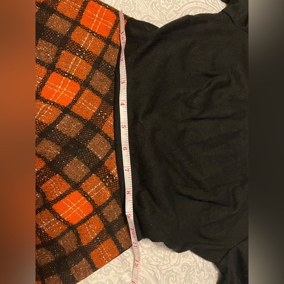 Genuine Vintage Plaid Pin Up Girl Dress / Vintage Size 14 / Modern Size M / 🖤🧡 - Picture 9 of 10